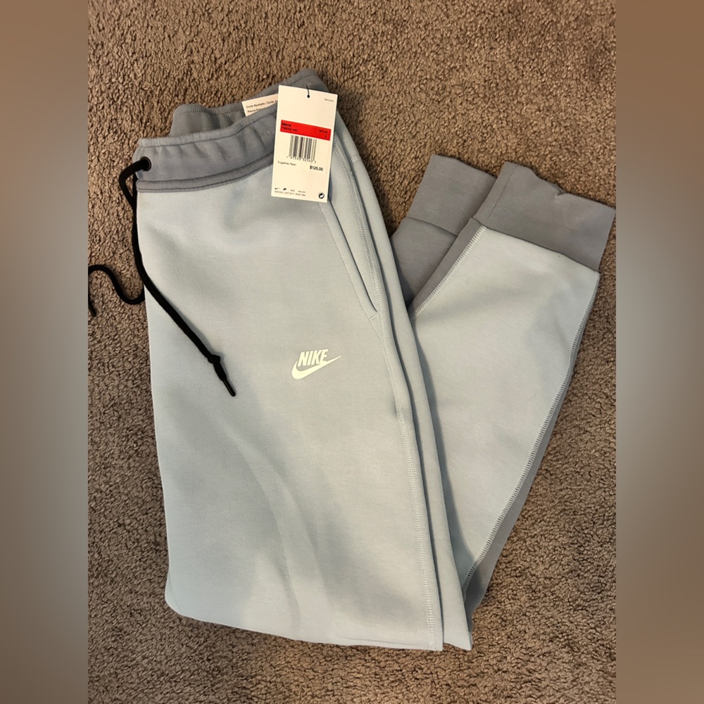 Nike Men’s Sky Blue Sweatpants